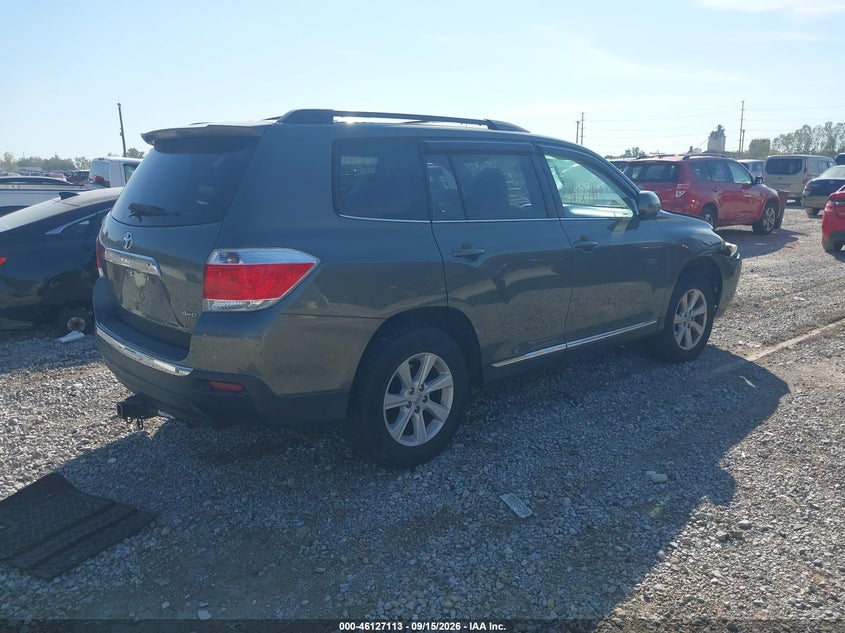 Vin: 5tdbk3eh1ds196438, lot: 46626833, toyota highlander base plus v6 20134