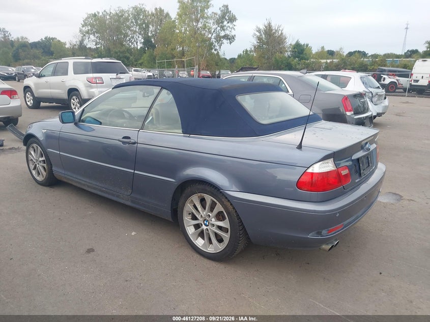 2005 BMW 330CI auction photo 3