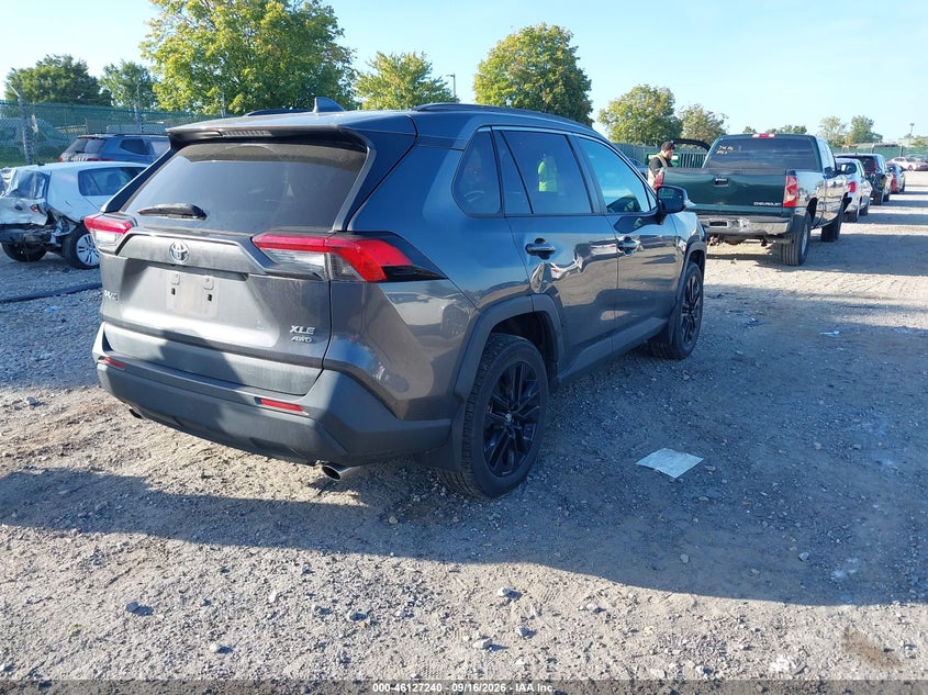 TOYOTA RAV4 - zdjęcie 4