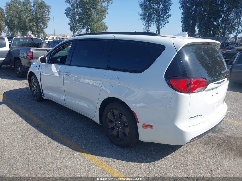 Vin: 2c4rc1l74lr196211, lot: 46627036, chrysler pacifica hybrid touring l 20203