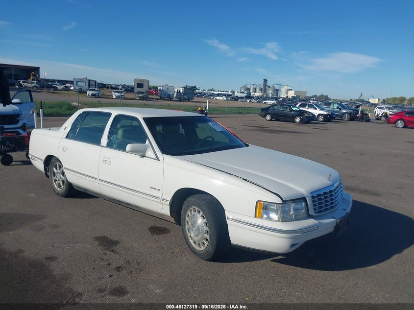 1997 CADILLAC DEVILLE STANDARD