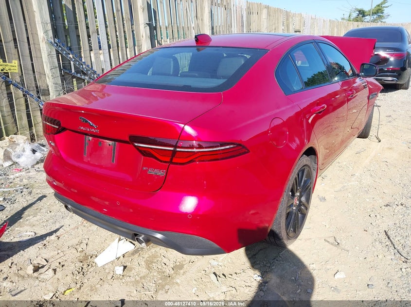 2020 JAGUAR XE S RWD AUTOMATIC · Фото 4