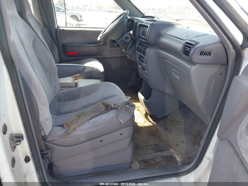 1995 DODGE CARAVAN auction photo 5