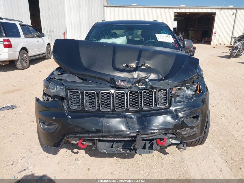 JEEP GRAND CHEROKEE - zdjęcie 13