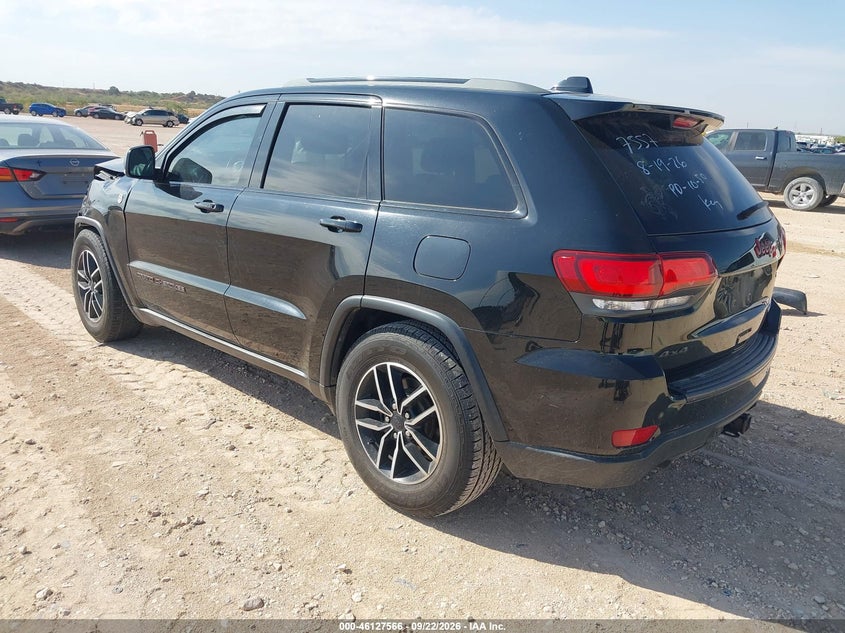 JEEP GRAND CHEROKEE - zdjęcie 3