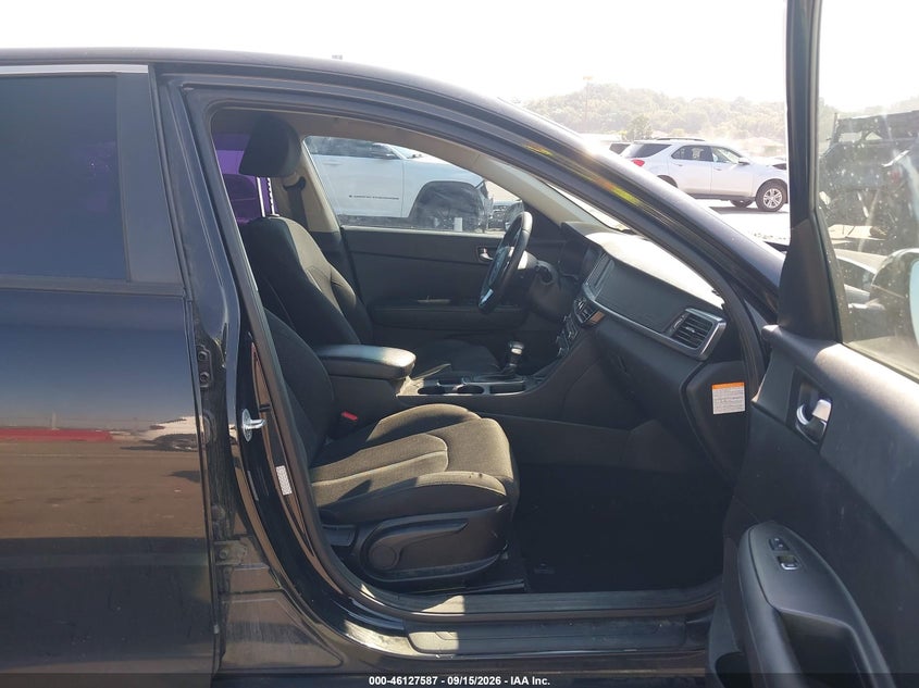 Vin: knagt4le1h5013453, lot: 46627307, kia optima hybrid 20174