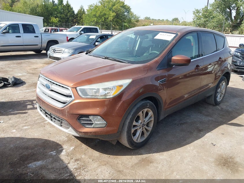 Vin: 1fmcu0gd0huc24279, lot: 46627325, ford escape se 20172
