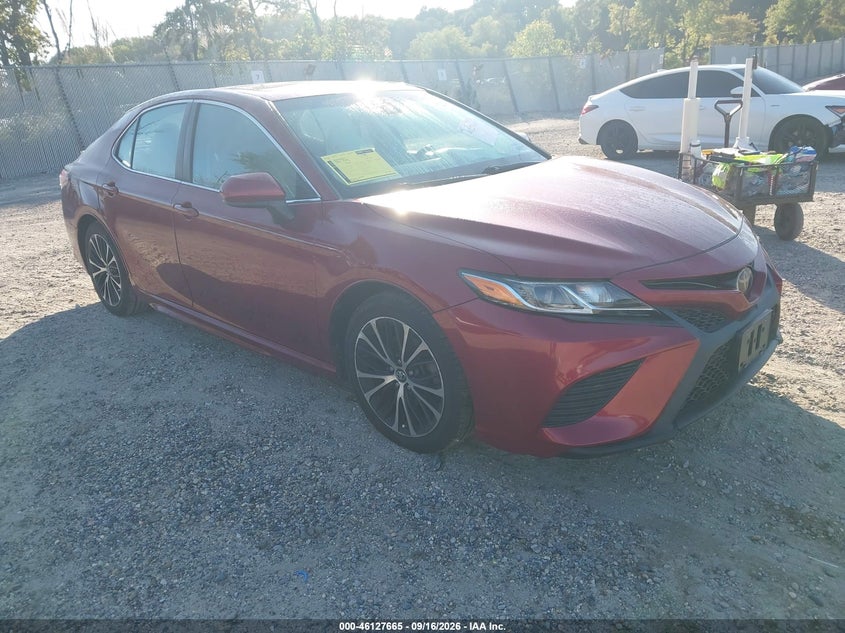 TOYOTA CAMRY - zdjęcie 1