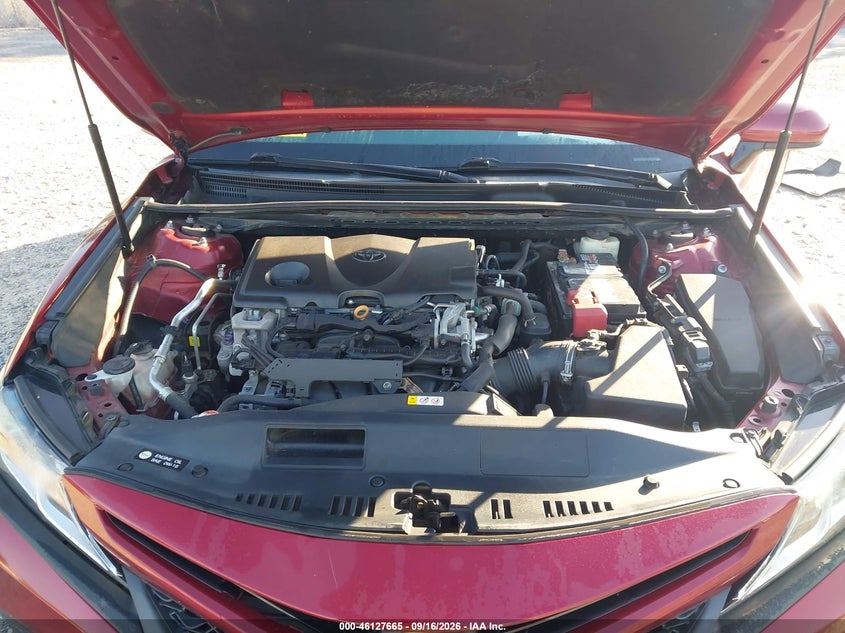TOYOTA CAMRY - zdjęcie 10