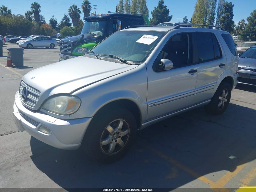 2003 MERCEDES-BENZ ML 350 auction photo 2