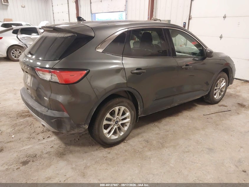 Vin: 1fmcu9g62lua10022, lot: 46627407, ford escape se 20204