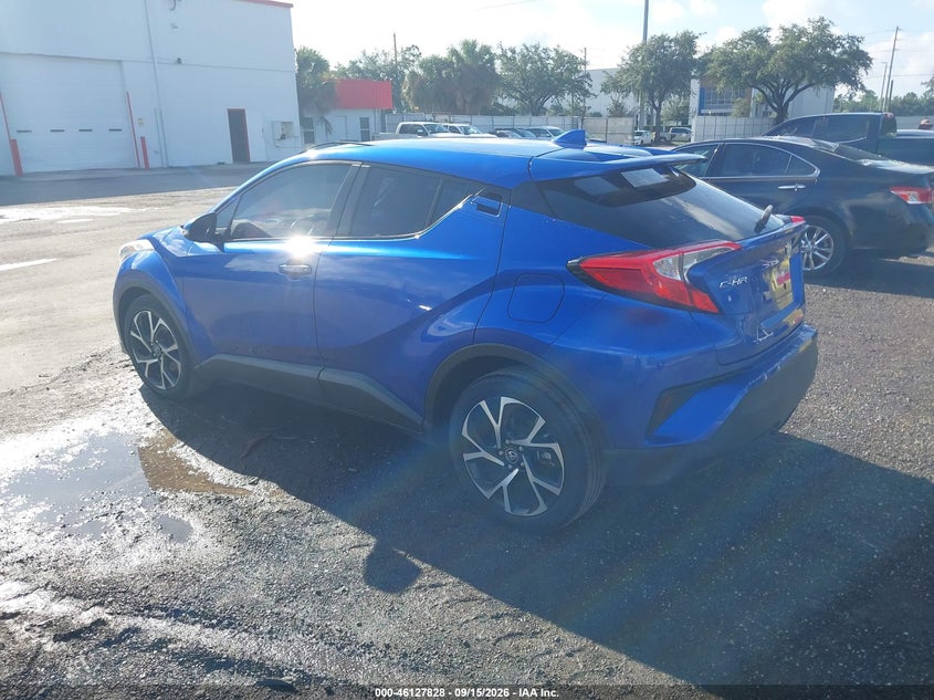 2018 TOYOTA C-HR auction photo 3