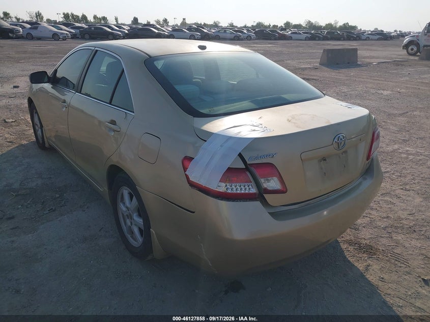 2010 TOYOTA CAMRY auction photo 3