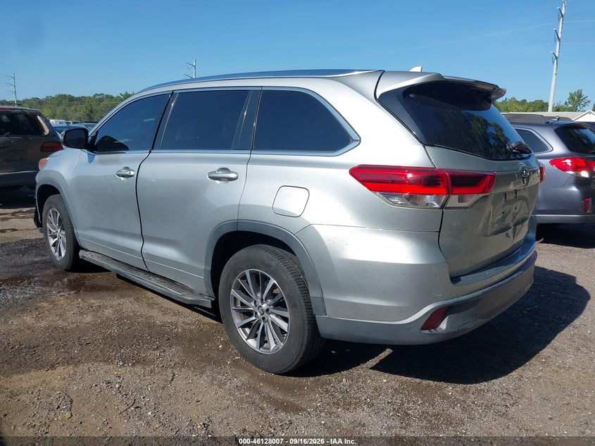 Vin: 5tdkzrfh0js537577, lot: 46627727, toyota highlander xle 20183