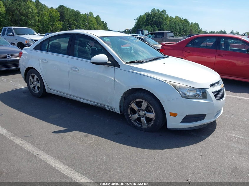 2014 CHEVROLET CRUZE auction photo 1