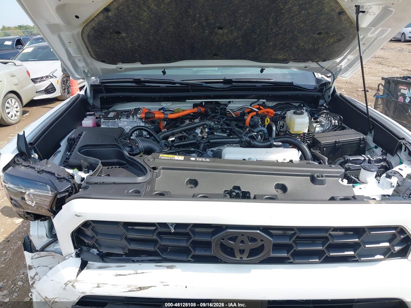 TOYOTA 4RUNNER HYBRID - zdjęcie 10