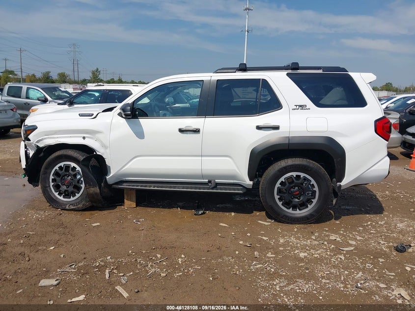 TOYOTA 4RUNNER HYBRID - zdjęcie 14