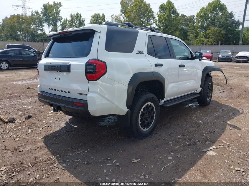 TOYOTA 4RUNNER HYBRID - zdjęcie 4