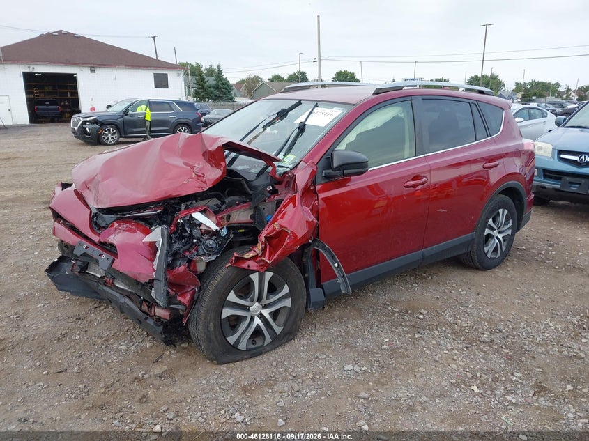 Vin: jtmbfrev2jd236336, lot: 46627836, toyota rav4 le 20182