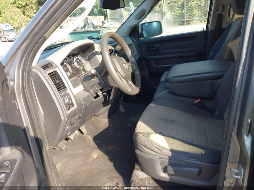 2012 RAM 1500 EXPRESS · Фото 5