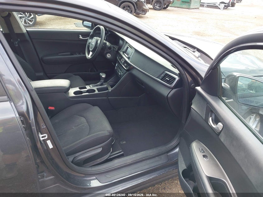 2017 KIA OPTIMA LX · Фото 5