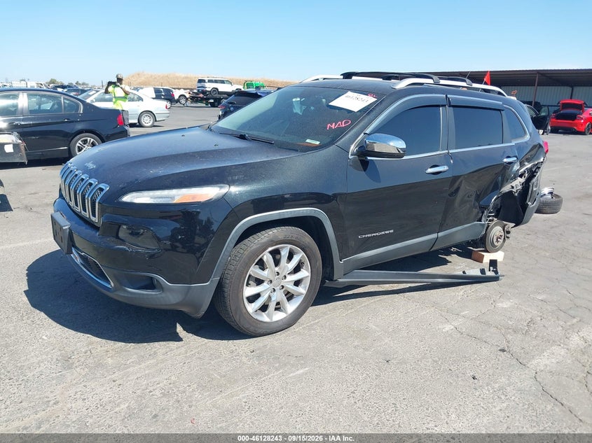 2015 Jeep Cherokee, Left Side, IAAI, VIN 1C4PJMDB0FW763155 — photo 2