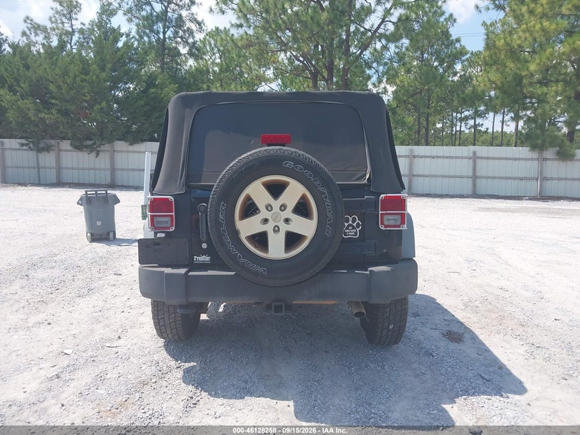 JEEP WRANGLER 2011 VIN 1J4AA2D18BL630991