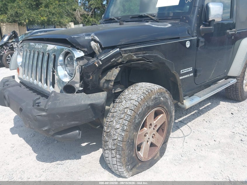 2011 JEEP WRANGLER auction photo 6