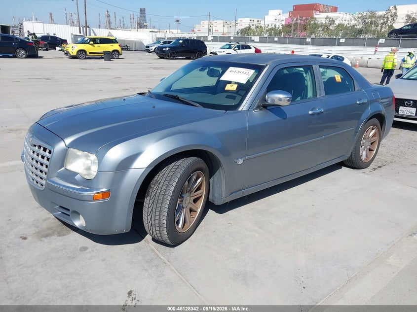 2006 Chrysler 300C, Biohazard, IAAI, VIN 2C3LA63HX6H520648 — photo 2
