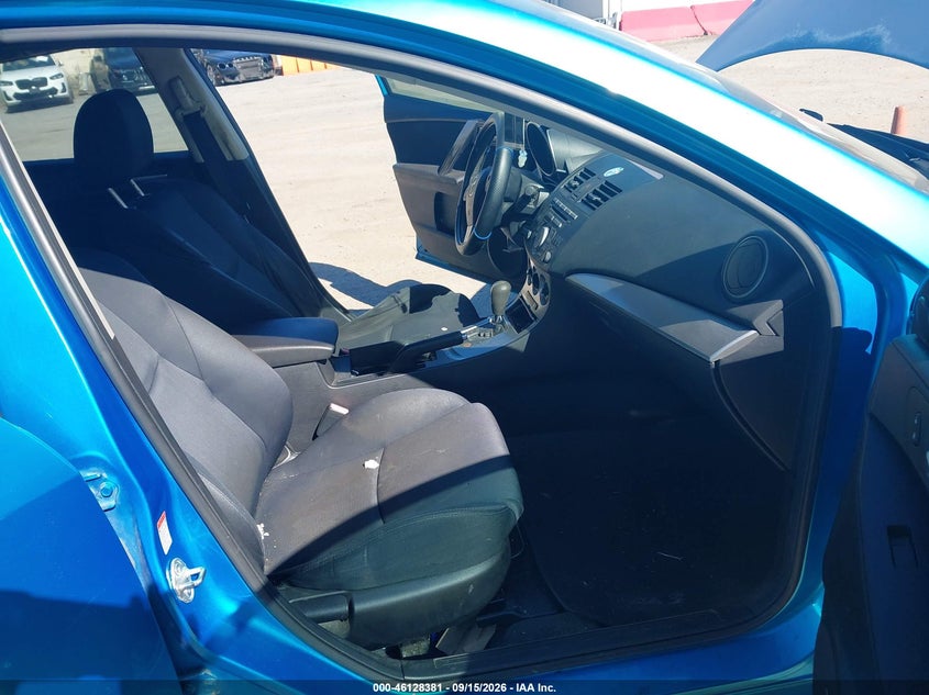 2011 MAZDA MAZDA3 auction photo 5