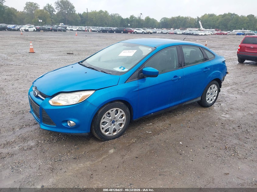 Vin: 1fahp3f2xcl307211, lot: 46628143, ford focus se 20122