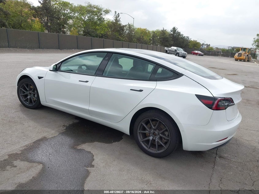 Vin: 5yj3e1ea5mf074947, lot: 46628357, tesla model 3 standard range plus rear-wheel drive 20213