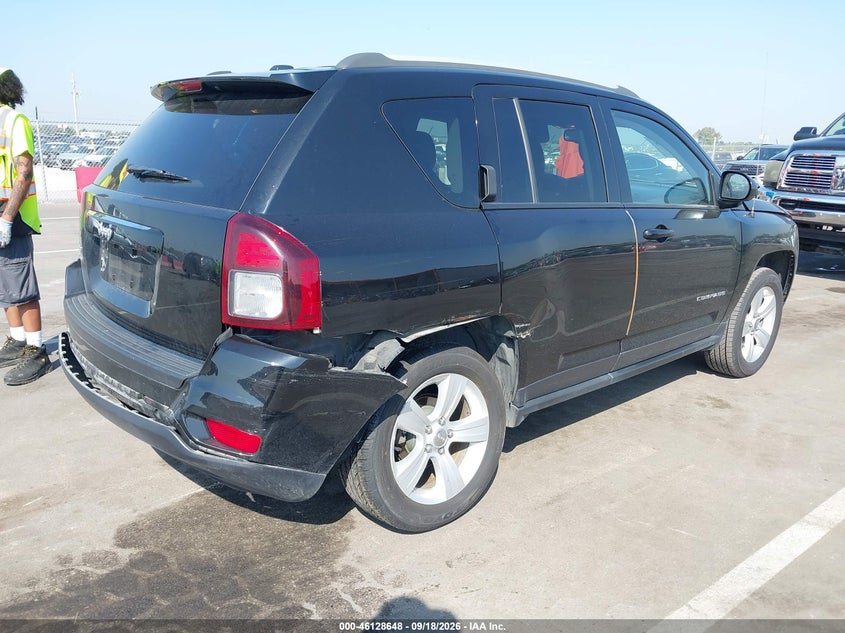 Vin: 1c4njdbb2hd143271, lot: 46628368, jeep compass sport 4x4 20174