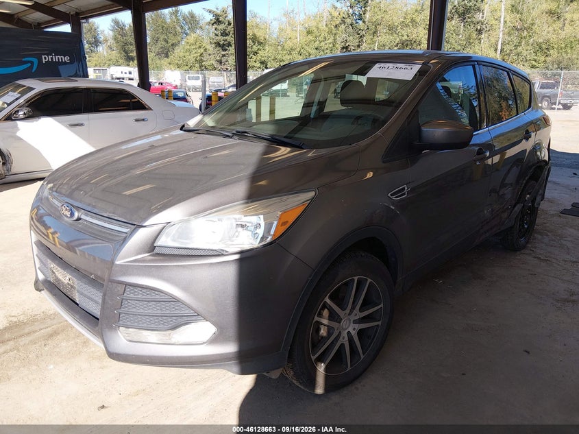 Vin: 1fmcu9gx7euc07117, lot: 46628383, ford escape se 20142