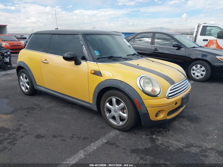 MINI COOPER 2008 VIN WMWMF33548TU68149