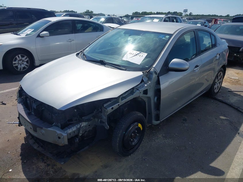 Vin: jm1bl1tf6d1787932, lot: 46628433, mazda mazda3 i sv 20132