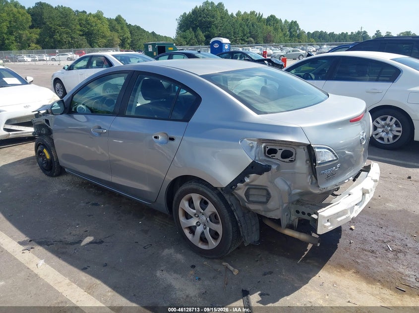 Vin: jm1bl1tf6d1787932, lot: 46628433, mazda mazda3 i sv 20133