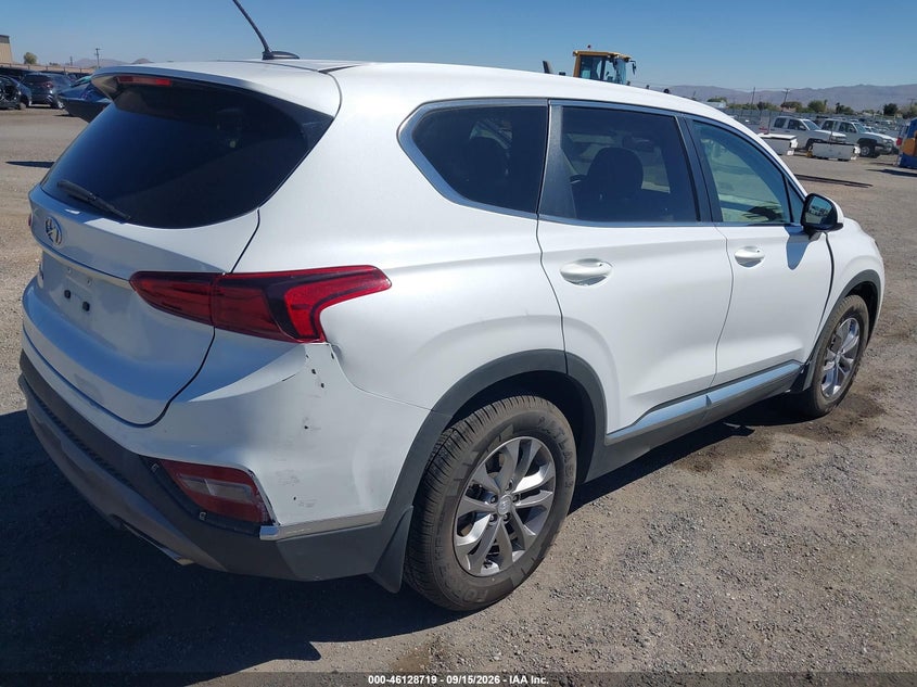 2020 HYUNDAI SANTA FE auction photo 4
