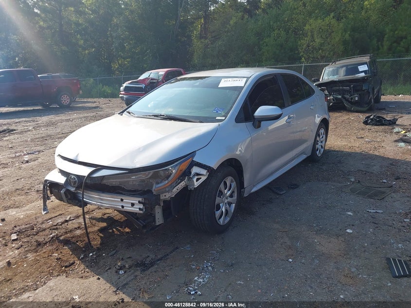 2020 Toyota Corolla, Front End, IAAI, VIN 5YFEPRAE2LP021524 — photo 2