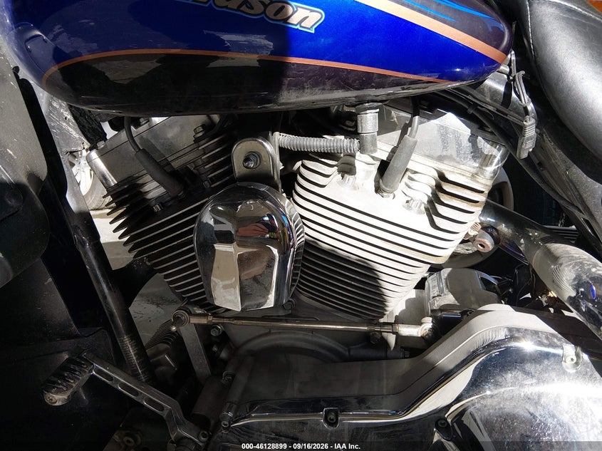 HARLEY-DAVIDSON FLHTCSE 2004
