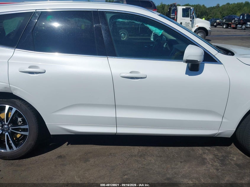 VOLVO XC60 - zdjęcie 13