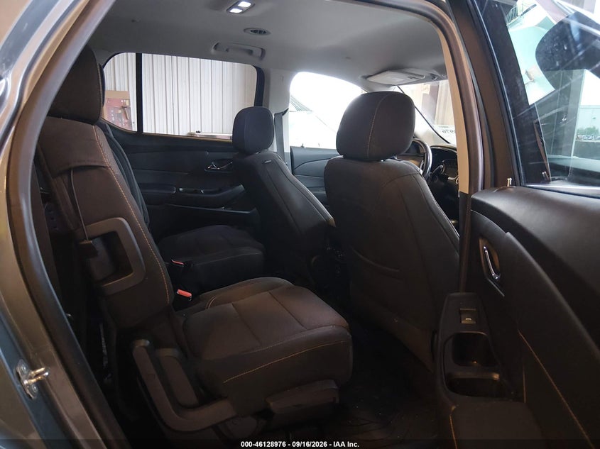 CHEVROLET TRAVERSE 2019 VIN 1GNERGKW9KJ276008