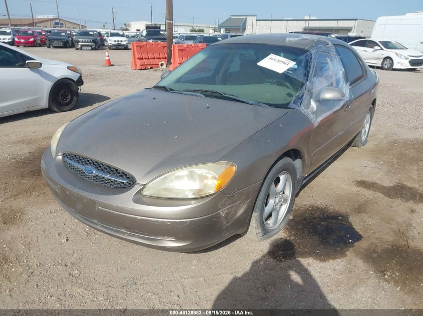 2003 Ford Taurus, Normal Wear & Tear, IAAI, VIN 1FAFP55U43A270786 — photo 2