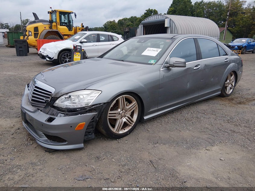 Vin: wddng9eb7da528172, lot: 46628758, mercedes-benz s 550 4matic 20132