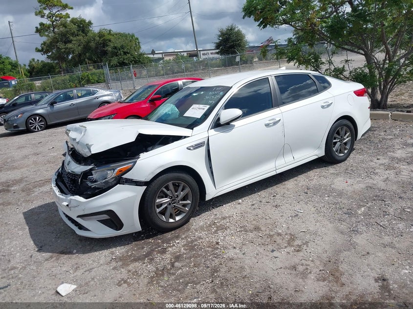 2019 KIA OPTIMA LX · Фото 2