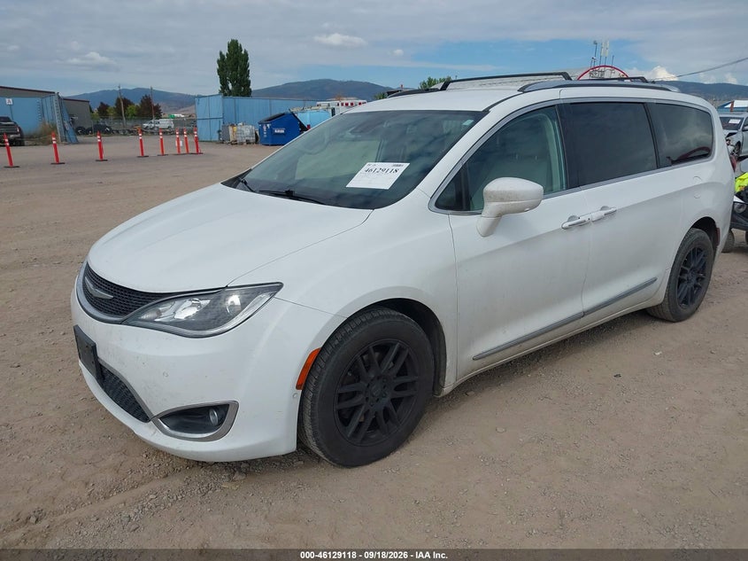 Vin: 2c4rc1eg7hr506176, lot: 46628838, chrysler pacifica touring-l plus 20172