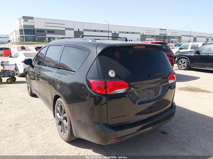 Vin: 2c4rc1eg3kr710495, lot: 46628884, chrysler pacifica touring l plus 20193