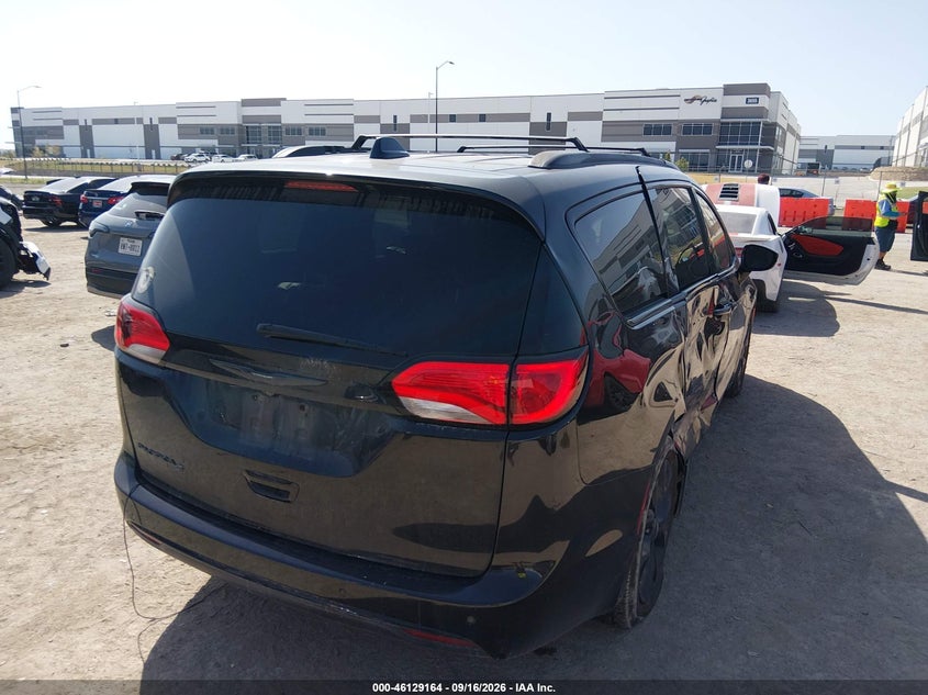 Vin: 2c4rc1eg3kr710495, lot: 46628884, chrysler pacifica touring l plus 20194