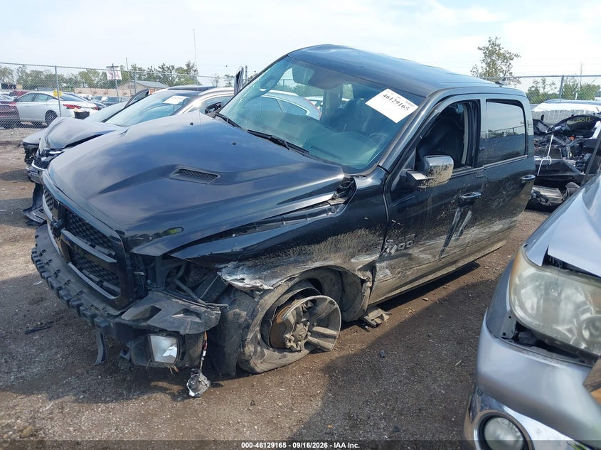 Vin: 1c6rr7mt1js134796, lot: 46628885, ram 1500 night  4x4 5'7 box 20182