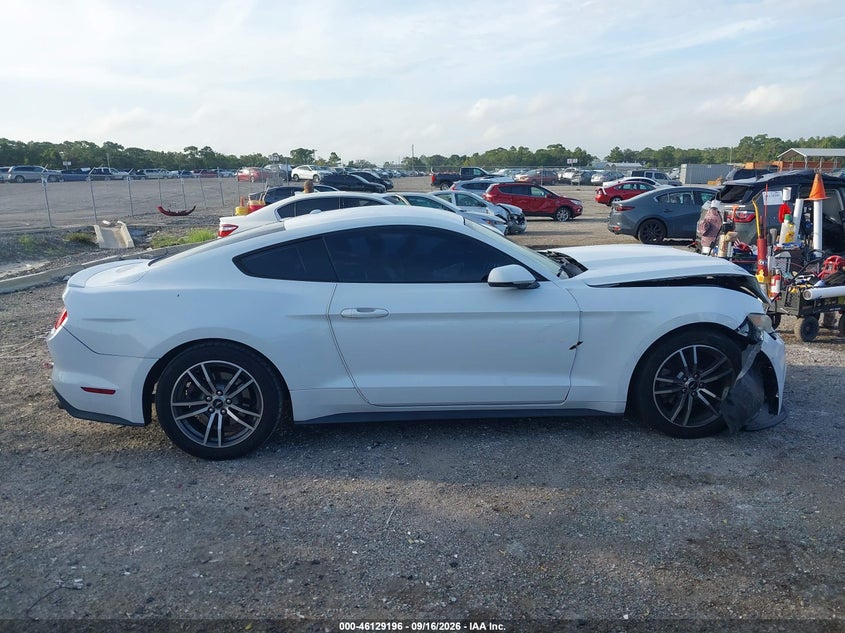 FORD MUSTANG - zdjęcie 13
